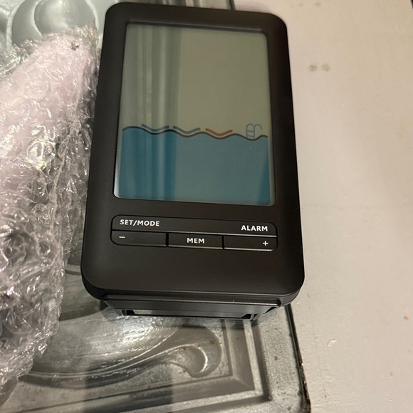 Heyaxa WiFi Wireless Pool Thermometer - Black - Picture 6 of 6